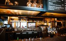 bar de l'hôtel Moxy à la Ciotat