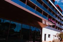 entrée de l'hôtel Moxy